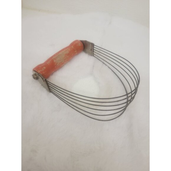 Vintage Pastry Cutter Androck USA with Orange Wood Handle - Picture 1 of 6
